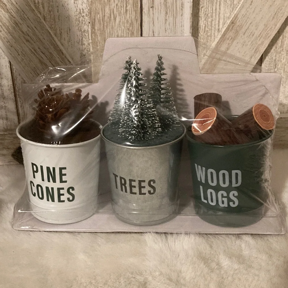 Target BP 2022 Christmas 3 Mini Buckets